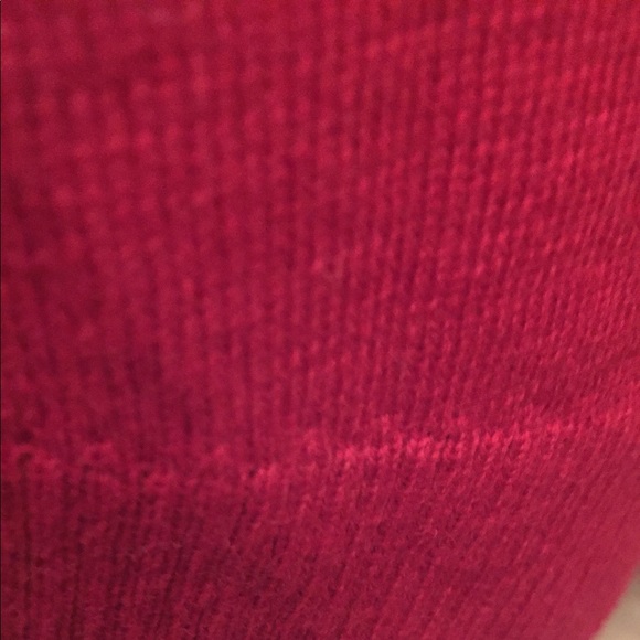 Red Soft Wool Sweater - Picture 5 of 6